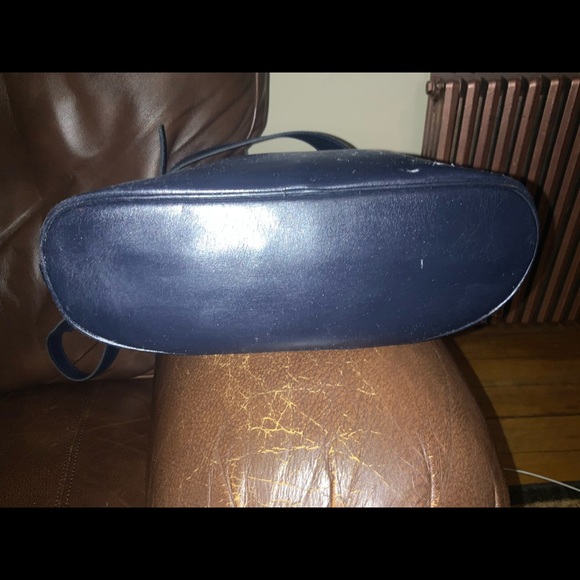 LONGCHAMP PARIS black leather bag.  10in by 12in. - Picture 5 of 6